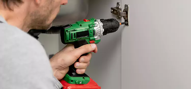 Commercial Door Hinge Repair Lake Havasu City